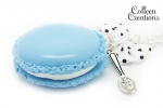 collier-macaron-bleu-pale