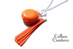 collier-macaron-orange-rubans